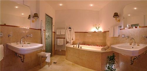 Hotel Moselebauer 4*